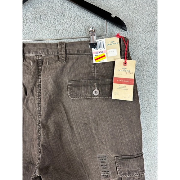 Dockers Cargo Pants Mens 40x 30 Iconic Cargo Relaxed Fit Utility Work Wear New